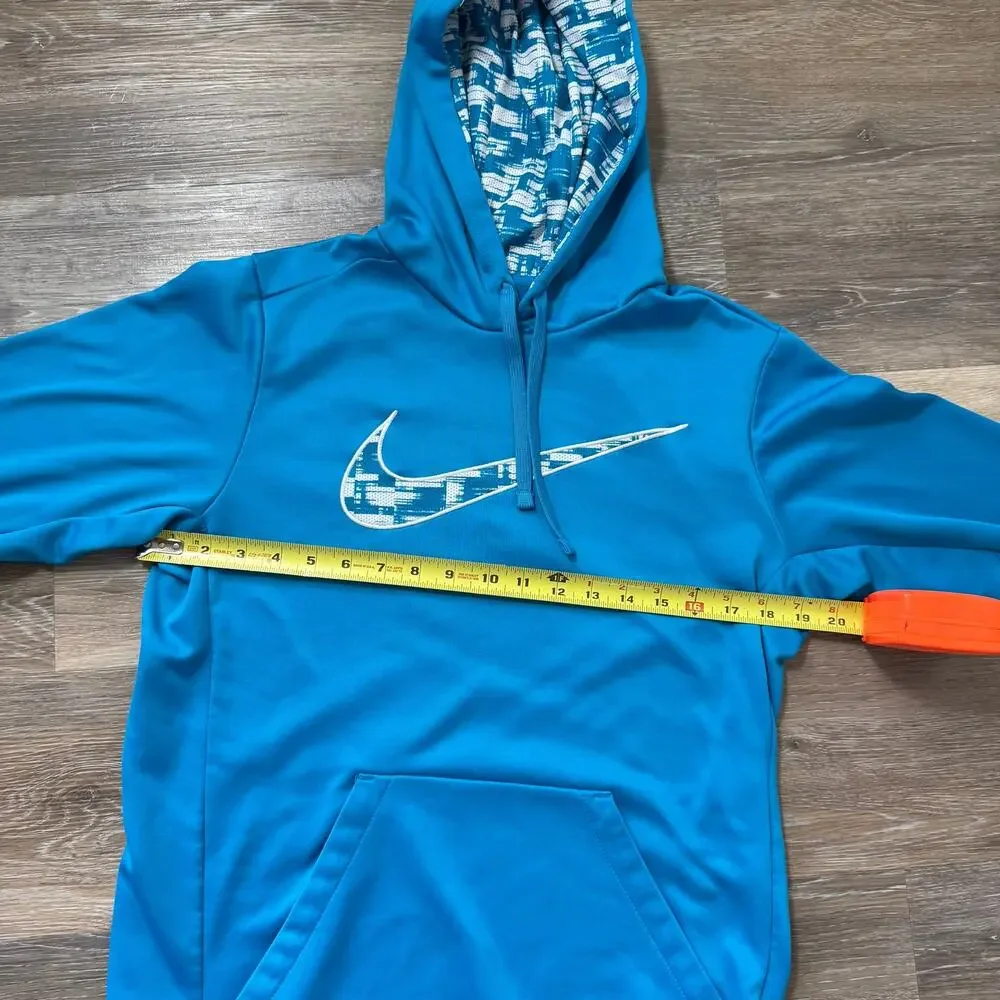 Nike Therma-FIT Hoodie Women’s Small Blue Graphic Swoosh Pullover Athletic